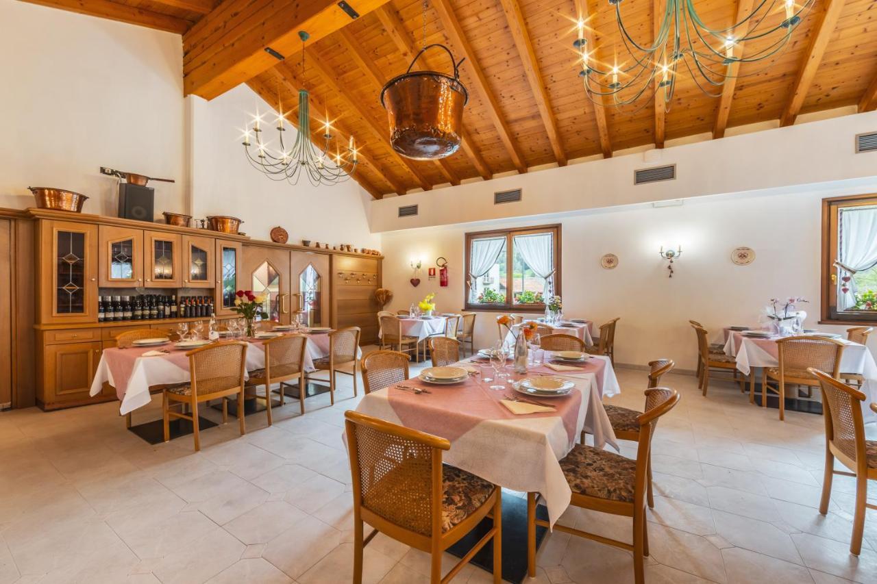 Cadria Nature & Bike Hotel Lenzumo di Concei エクステリア 写真