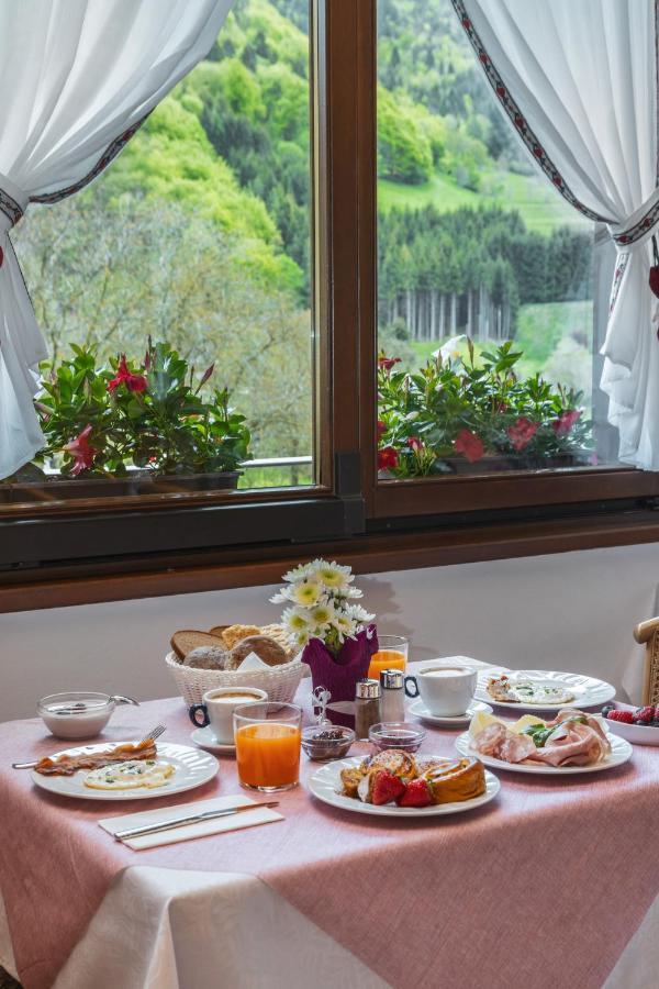 Cadria Nature & Bike Hotel Lenzumo di Concei エクステリア 写真