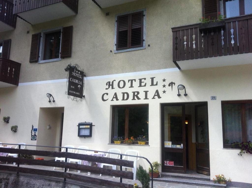 Cadria Nature & Bike Hotel Lenzumo di Concei エクステリア 写真